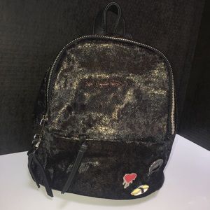 Gold glittered velvet Steve Madden backpack!